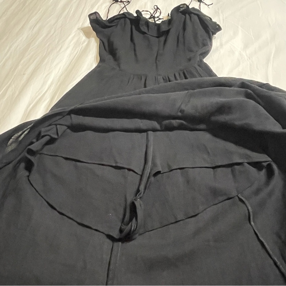 Reformation‎ Selma Black Ruffle-Trim Midi Dress with Side Slit - Picture 9 of 16